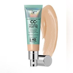 IT Cosmetics CC + cream Natural Matte Foundation Oil free in Light NWB
